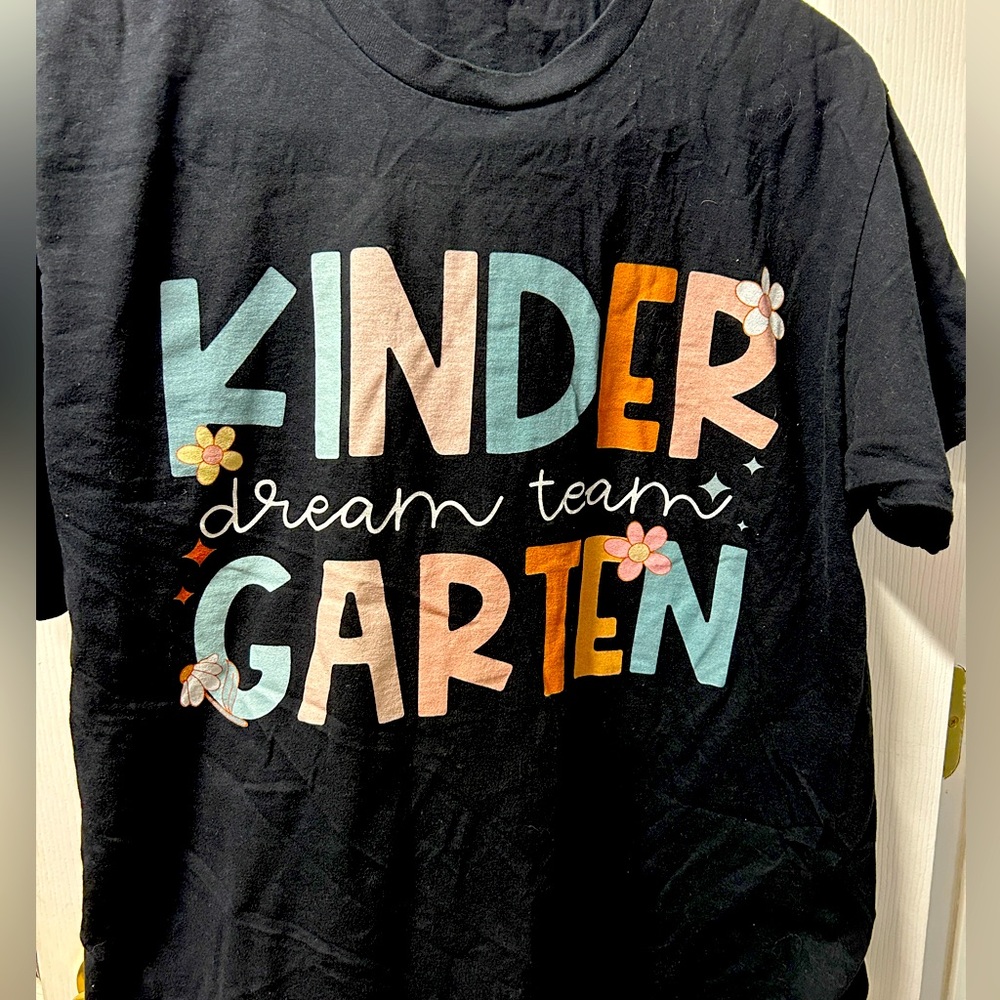 Teacher Tee Kindergarten SZ XL